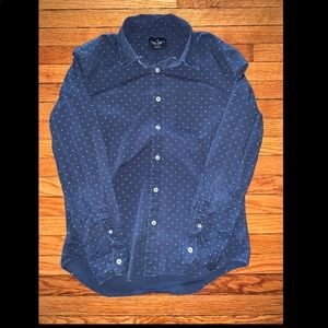 American Eagle Men’s Classic Fit Button Down